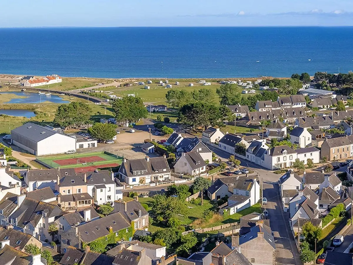 Duplex T3 Avec 2 Parkings A 400M Du Centre De Lorient - Fr-1-349-197 Villa 0*,  France