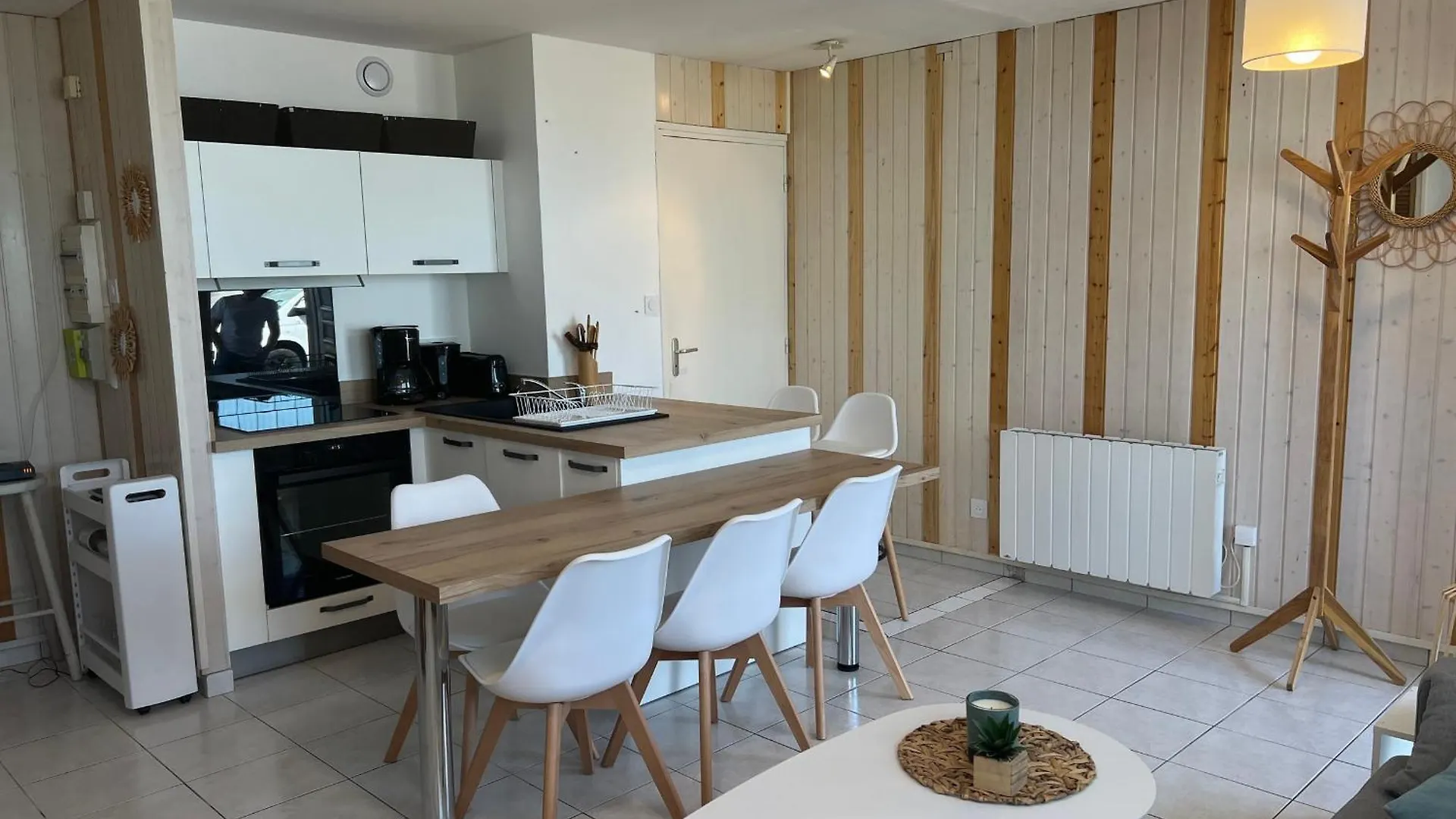 Holiday home Duplex T3 Avec 2 Parkings A 400M Du Centre De Lorient - Fr-1-349-197 Villa France